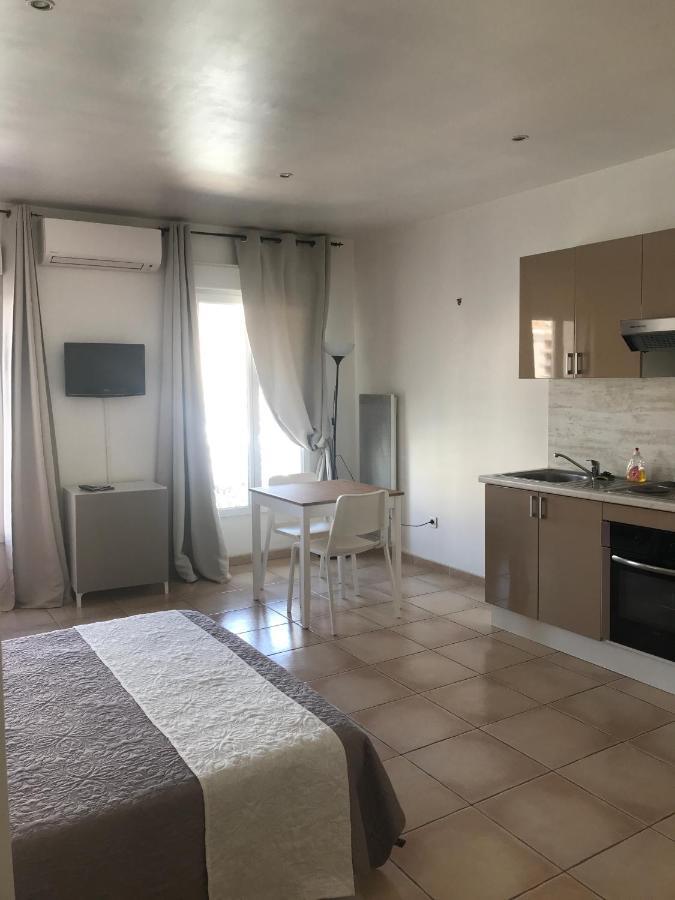 Studio 2Eme Etage Vue Sur Quai Et Mont Saint Clair سُت المظهر الخارجي الصورة